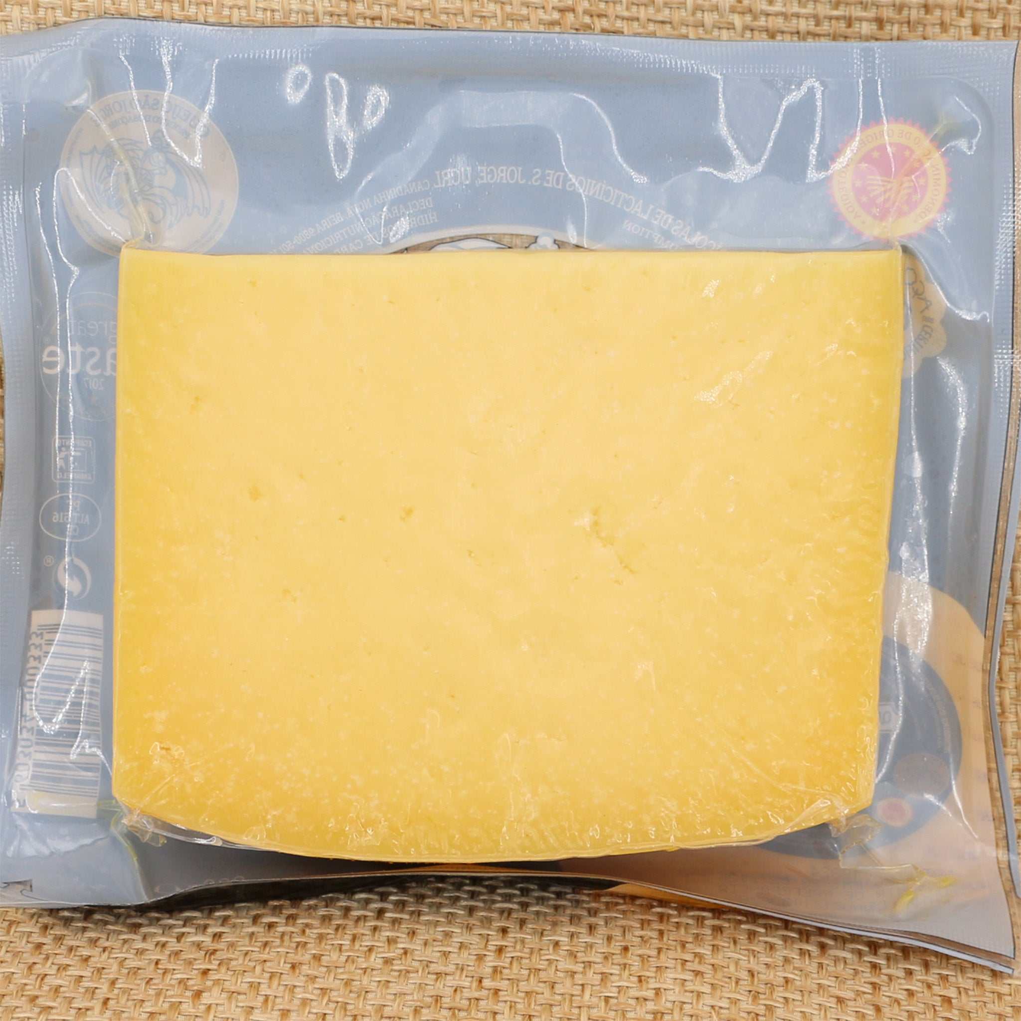 Käse Azoren, 24 Monate gereift / Queijo São Jorge DOP 24 meses, 300g - Image 2