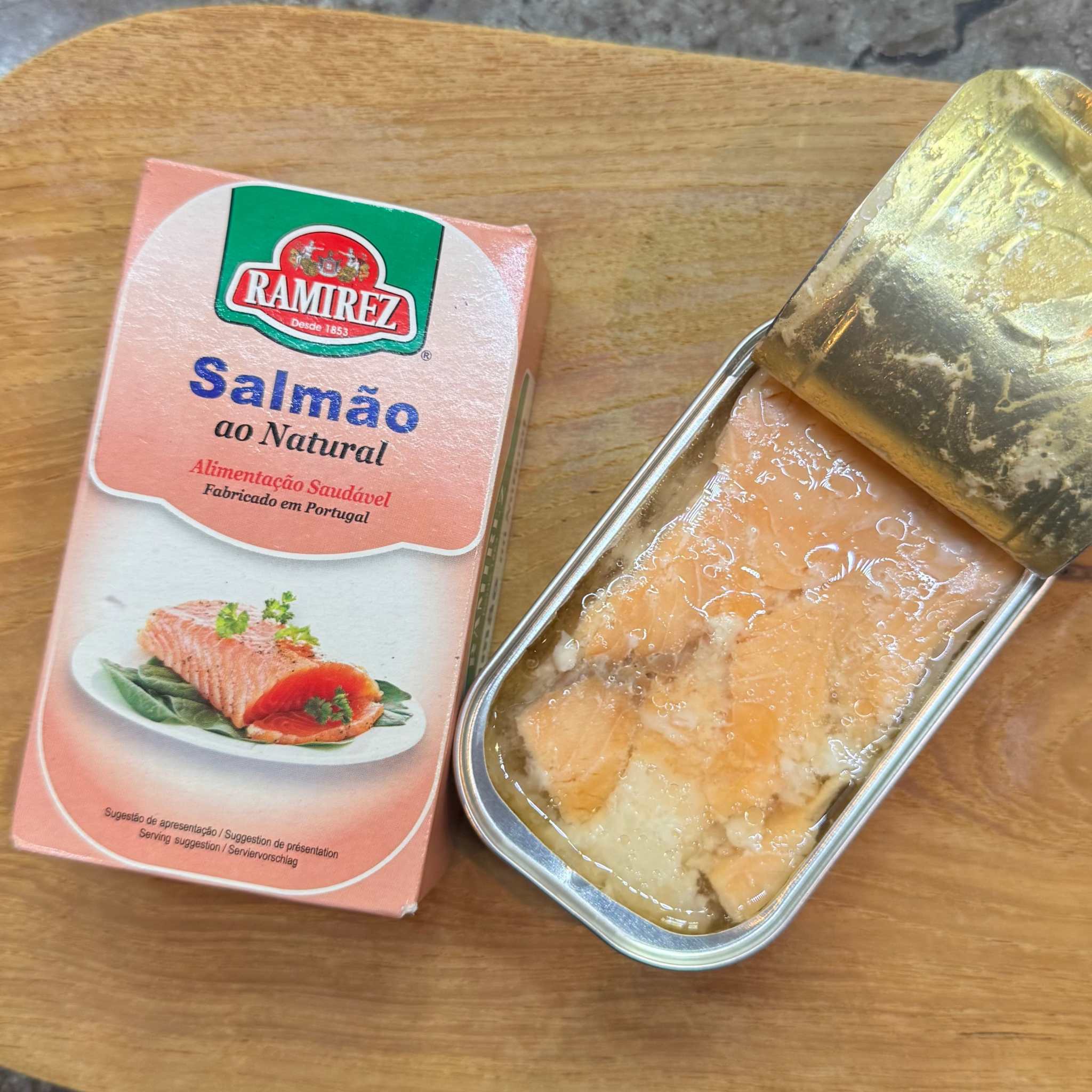 Lachs naturell / Ramirez / Salmão ao natural, 110g