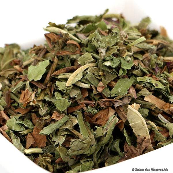 Löwenzahnkraut mit Wurzel geschnitten / Erva dente-de-leão com raiz, cortadas, 100g